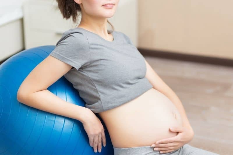 pregnant, pregnant with exercise ball